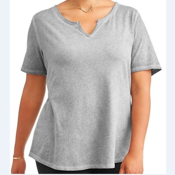 5/$20 NEW 4X Women's Distressed Notch Neck Tee-Generous Fit - Picture 1 of 6